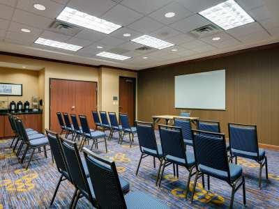 Courtyard By Marriott Chicago Schaumburg/Woodfield Mall Dış mekan fotoğraf